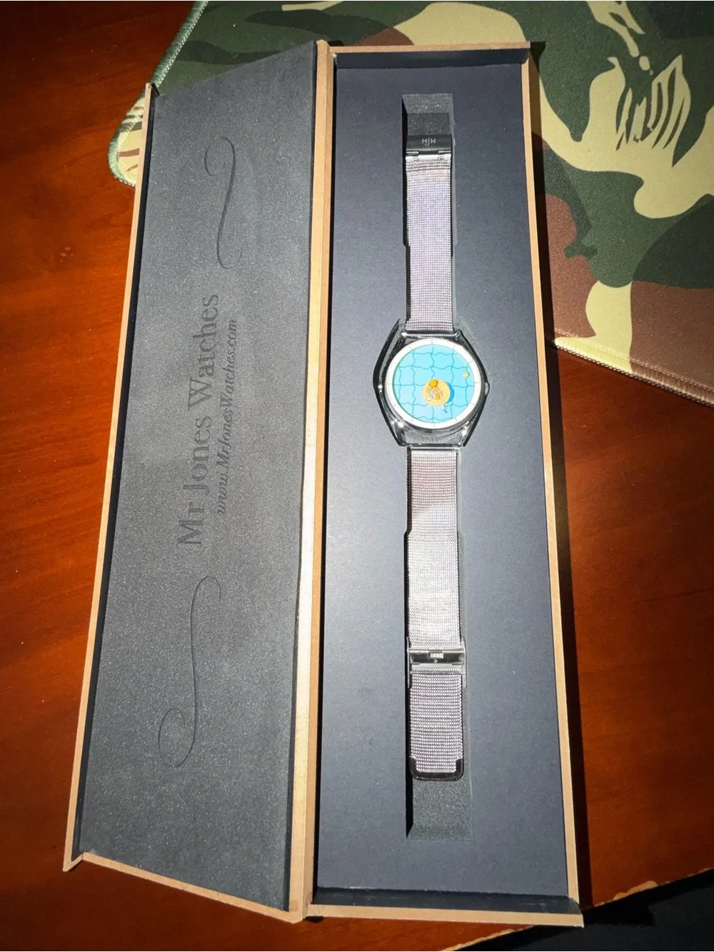 Blue Dial Mesh Strap Watch
